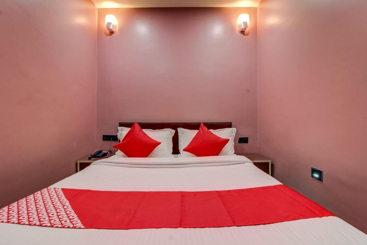 Oyo 16871 Anant Home Stay Shillong Eksteriør bilde