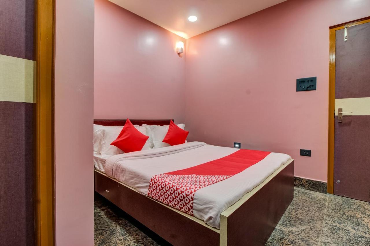 Oyo 16871 Anant Home Stay Shillong Eksteriør bilde