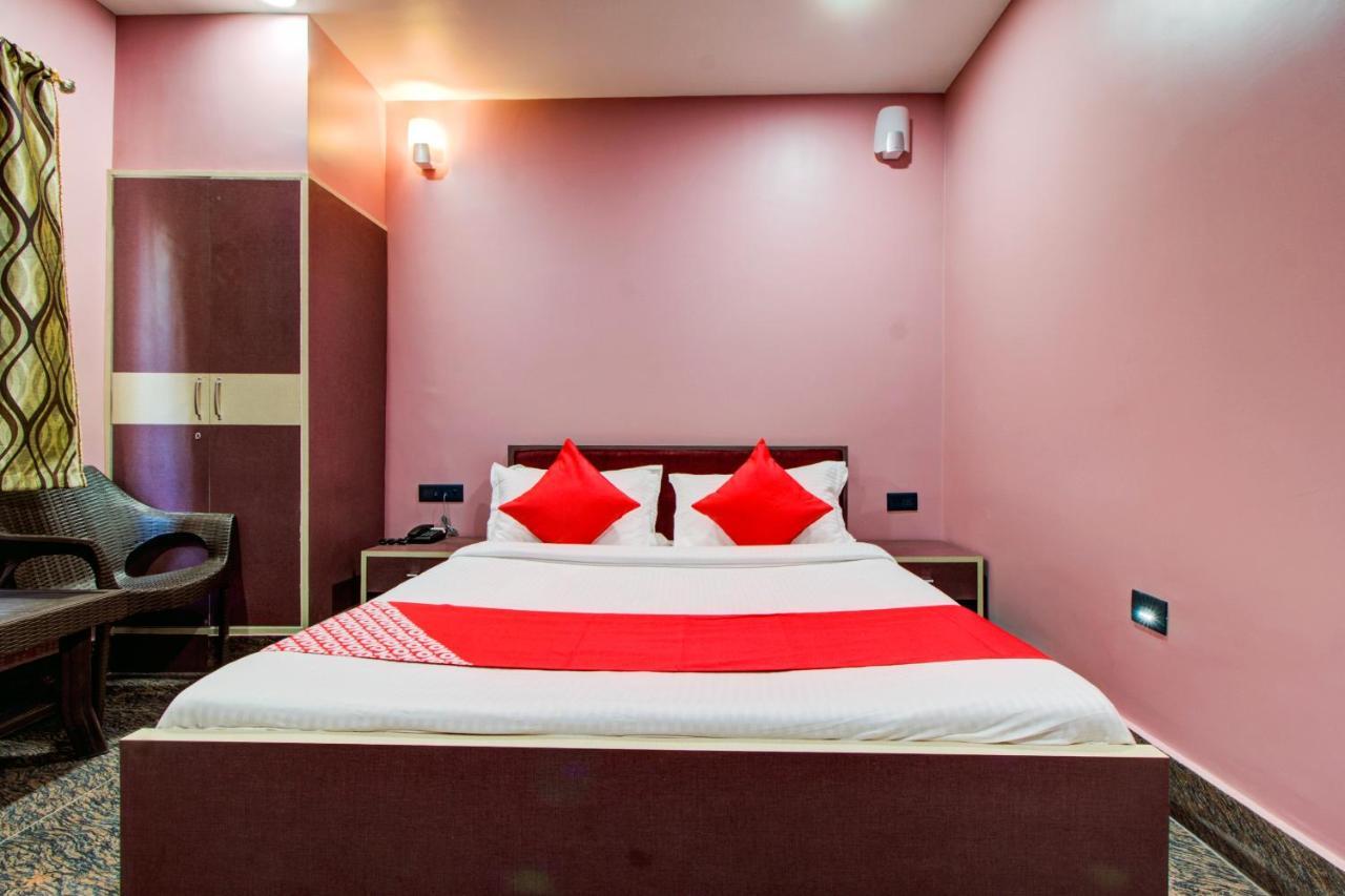 Oyo 16871 Anant Home Stay Shillong Eksteriør bilde