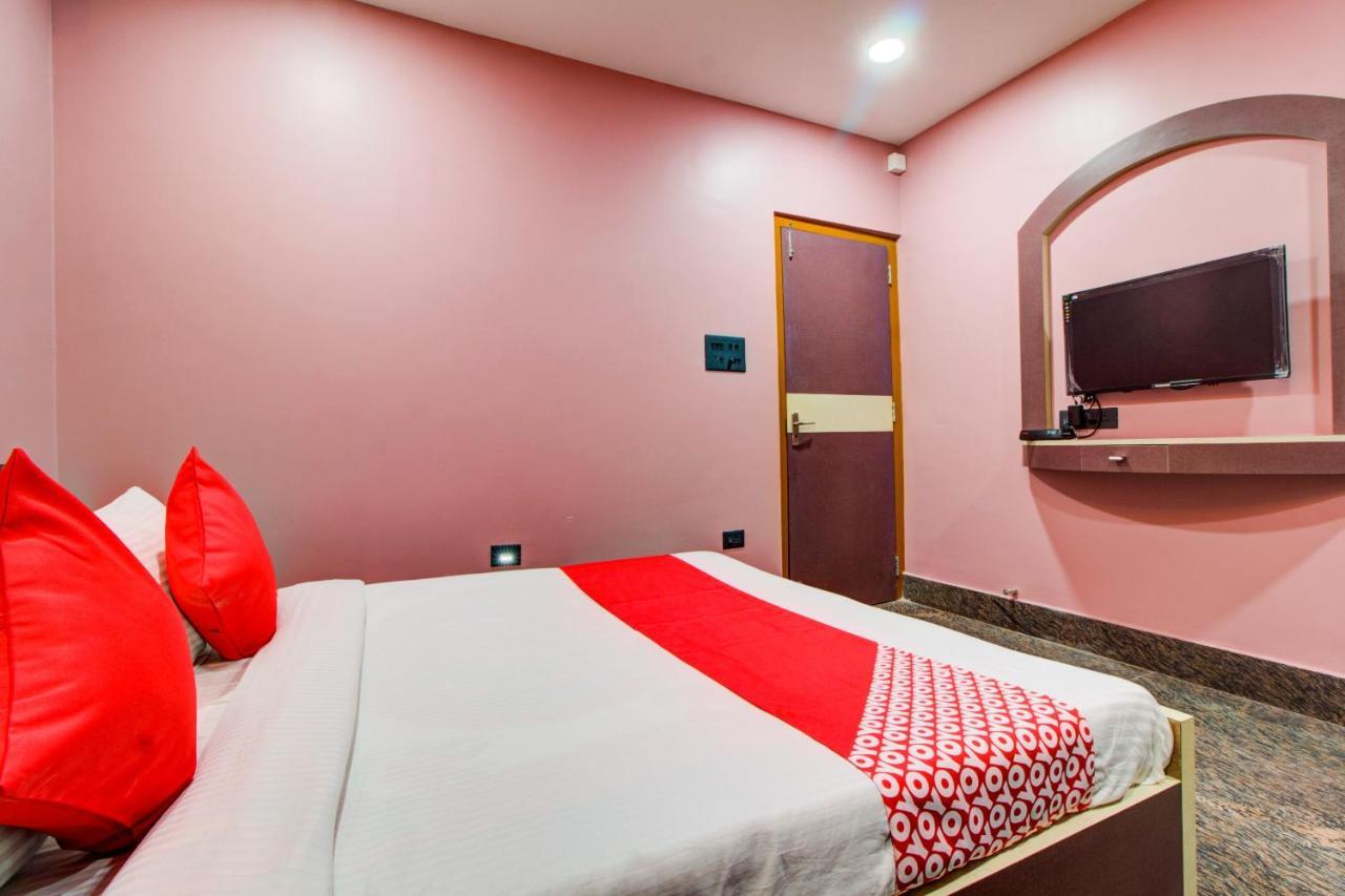 Oyo 16871 Anant Home Stay Shillong Eksteriør bilde